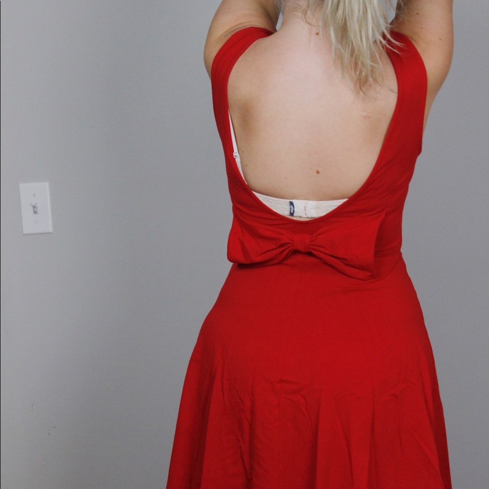 Basic Bow Dress